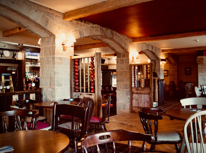 Myrtle-Tavern-Inside-800×533